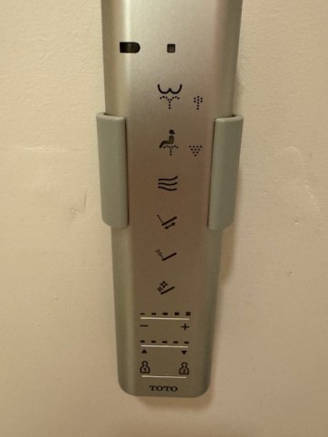 Remote_Control_Bidet